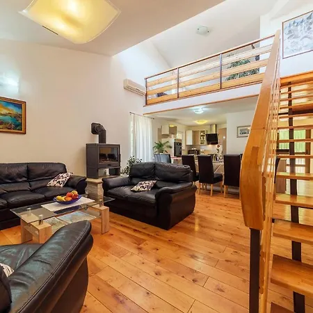 Kacana ボドニャン