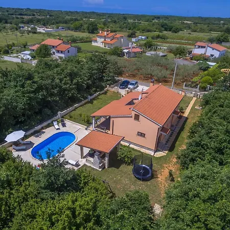 Kacana Holiday home Vodnjan